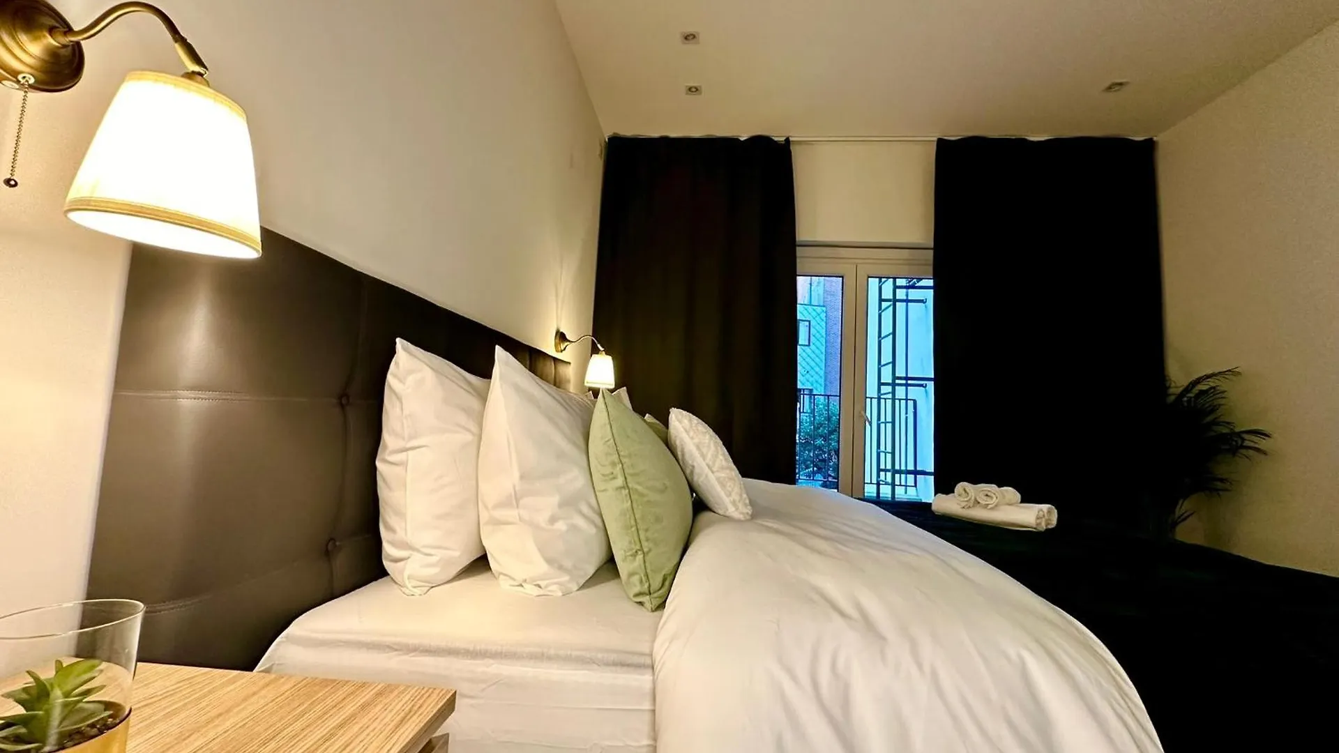 Luxury Suites Park By Rikas Hotels Antwerpen Appartement